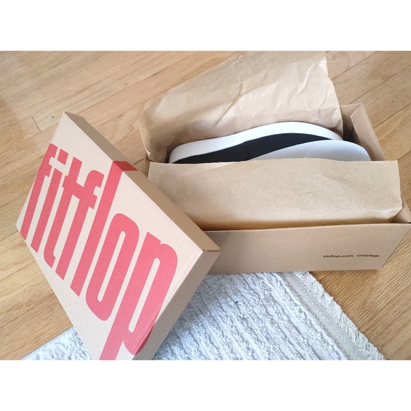 NWT Comfort Loafers - Picture 6 of 6